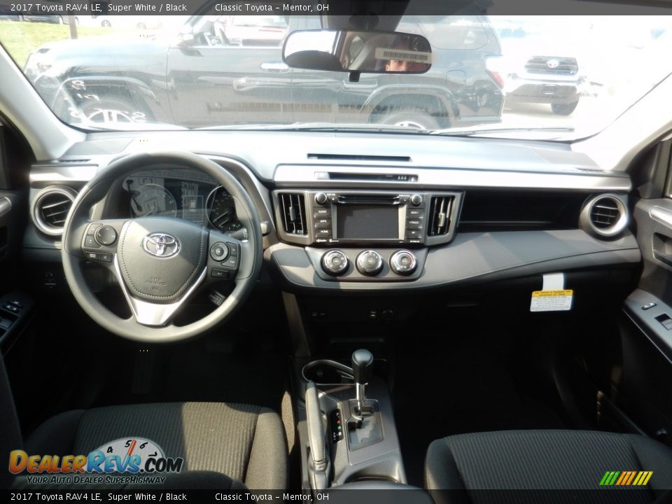 2017 Toyota RAV4 LE Super White / Black Photo #4
