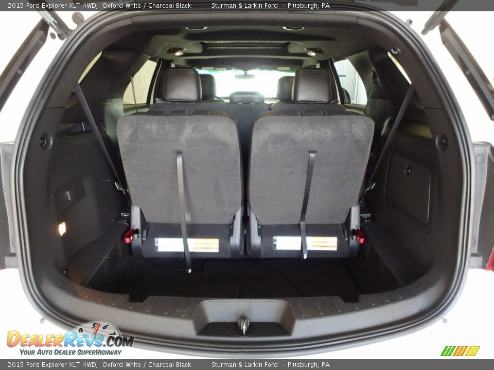 2015 Ford Explorer XLT 4WD Oxford White / Charcoal Black Photo #3