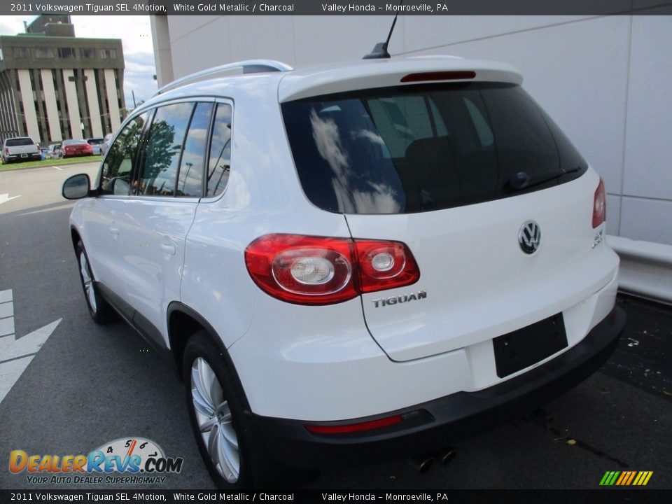 2011 Volkswagen Tiguan SEL 4Motion White Gold Metallic / Charcoal Photo #3