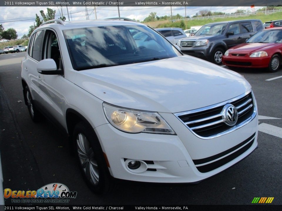 2011 Volkswagen Tiguan SEL 4Motion White Gold Metallic / Charcoal Photo #8
