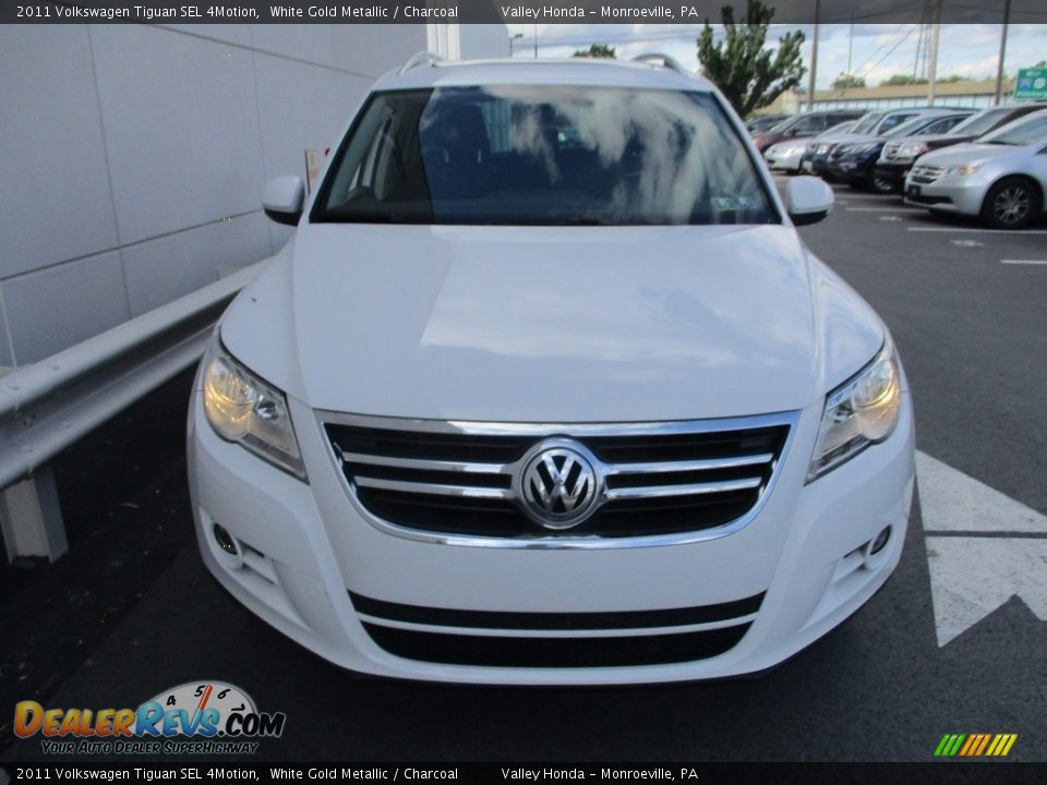 2011 Volkswagen Tiguan SEL 4Motion White Gold Metallic / Charcoal Photo #9