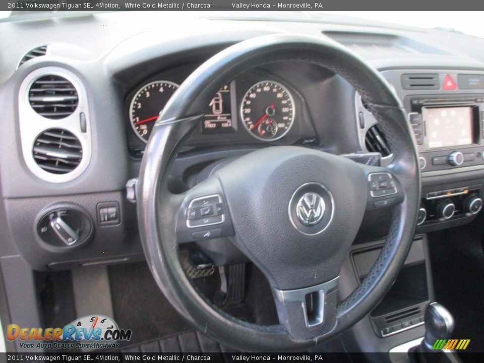 2011 Volkswagen Tiguan SEL 4Motion White Gold Metallic / Charcoal Photo #15