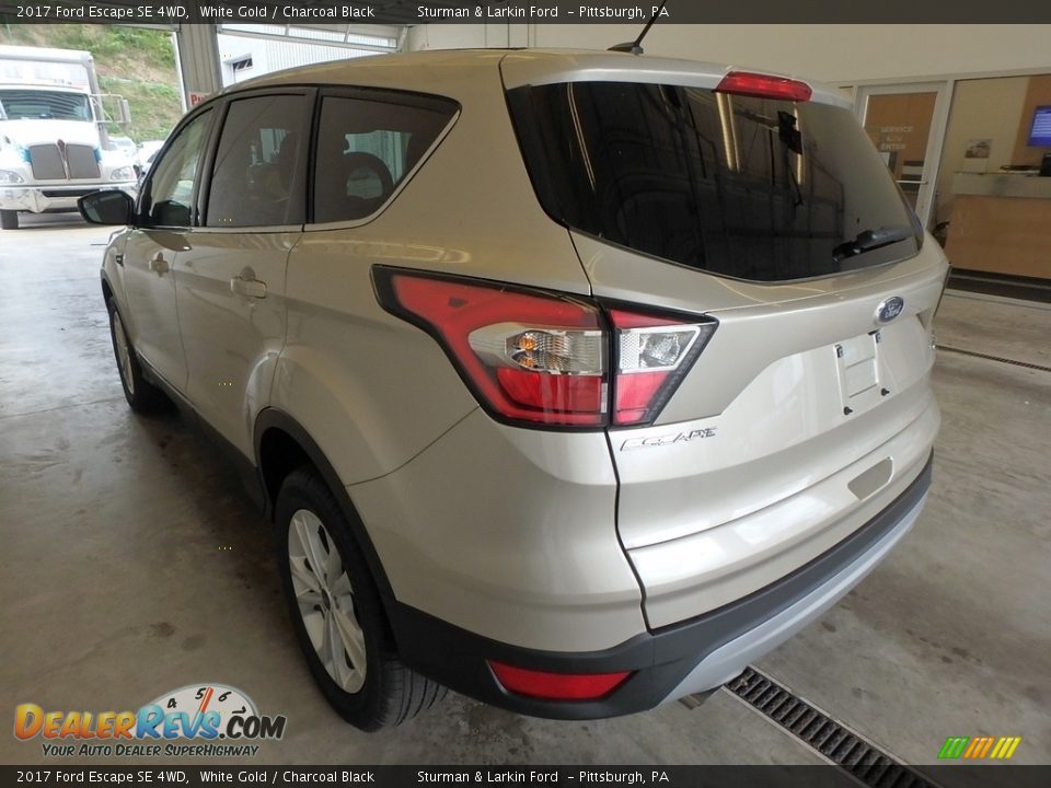 2017 Ford Escape SE 4WD White Gold / Charcoal Black Photo #3