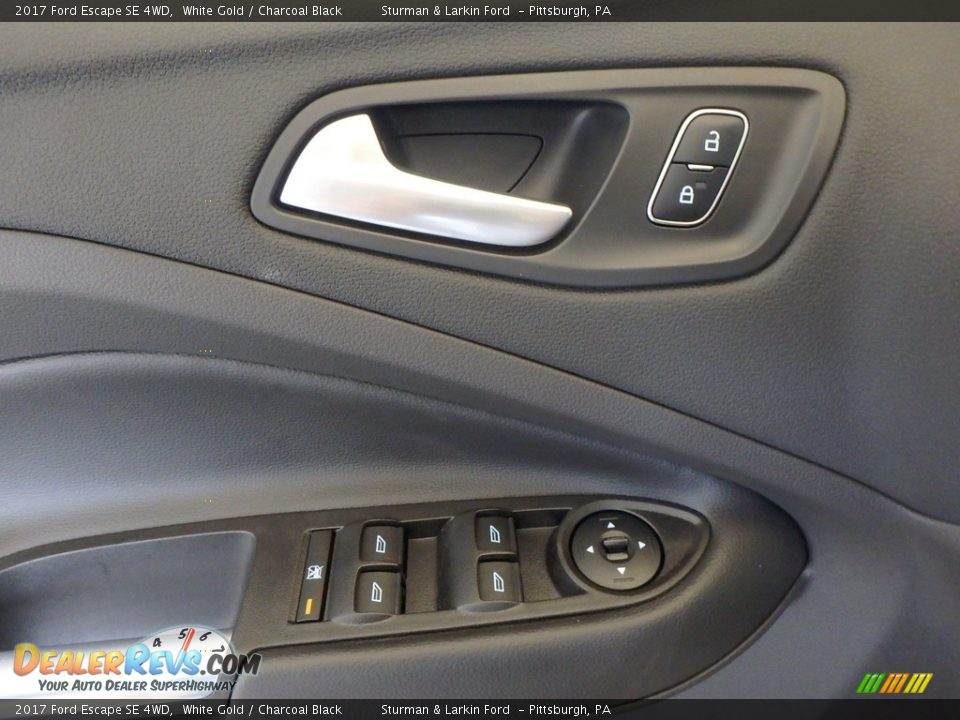 2017 Ford Escape SE 4WD White Gold / Charcoal Black Photo #9