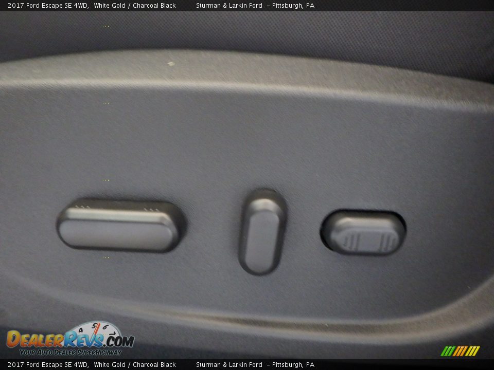 2017 Ford Escape SE 4WD White Gold / Charcoal Black Photo #11