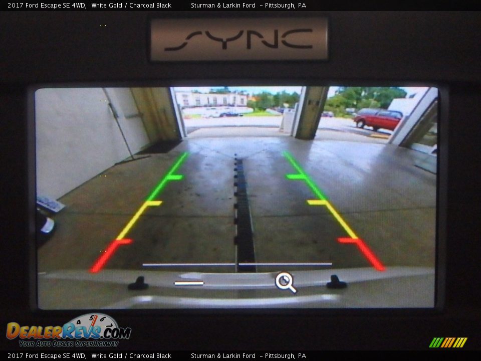 2017 Ford Escape SE 4WD White Gold / Charcoal Black Photo #13
