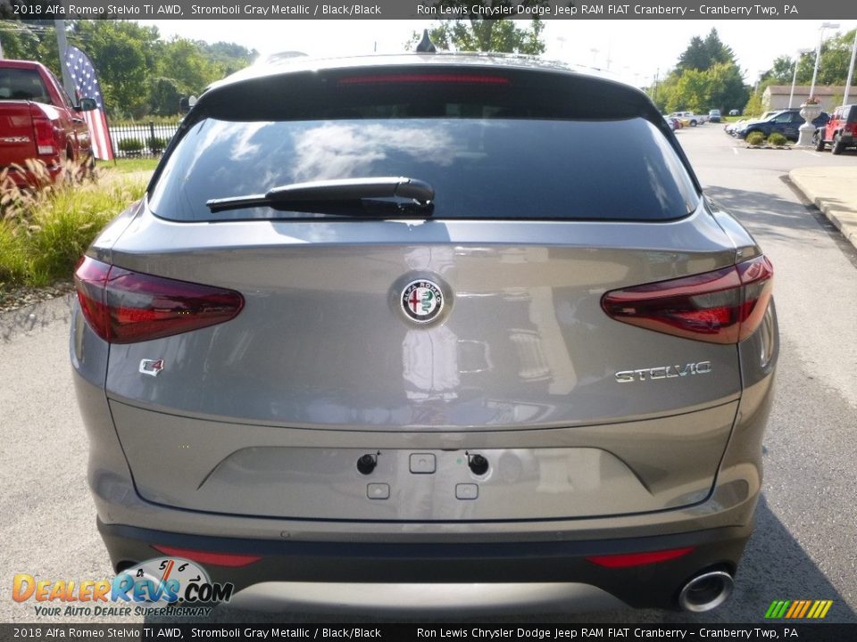 2018 Alfa Romeo Stelvio Ti AWD Stromboli Gray Metallic / Black/Black Photo #6