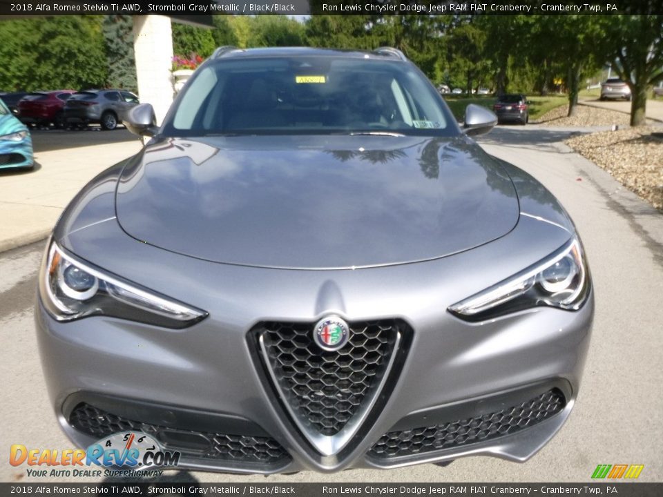 2018 Alfa Romeo Stelvio Ti AWD Stromboli Gray Metallic / Black/Black Photo #12