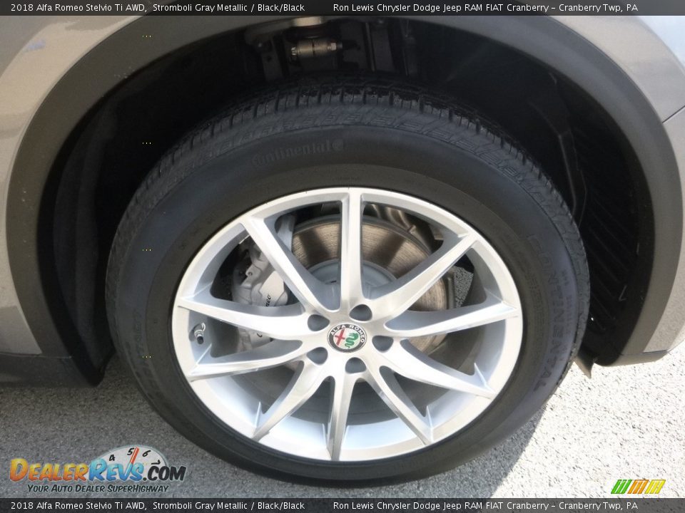 2018 Alfa Romeo Stelvio Ti AWD Stromboli Gray Metallic / Black/Black Photo #13