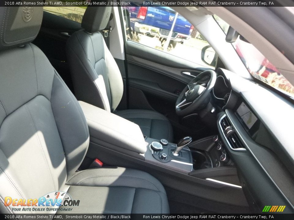 2018 Alfa Romeo Stelvio Ti AWD Stromboli Gray Metallic / Black/Black Photo #15