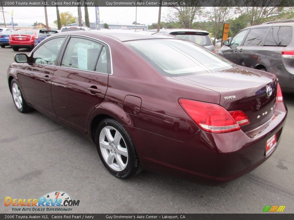 2006 Toyota Avalon XLS Cassis Red Pearl / Ivory Photo #5