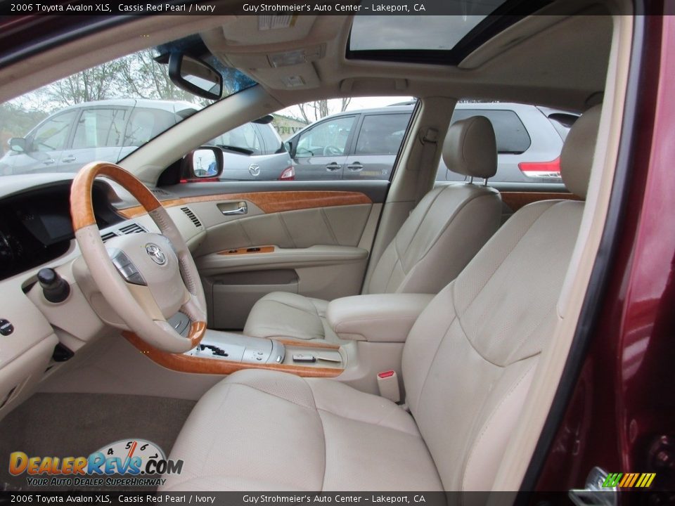 2006 Toyota Avalon XLS Cassis Red Pearl / Ivory Photo #8