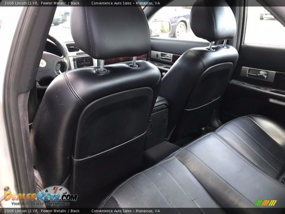 2006 Lincoln LS V8 Pewter Metallic / Black Photo #17