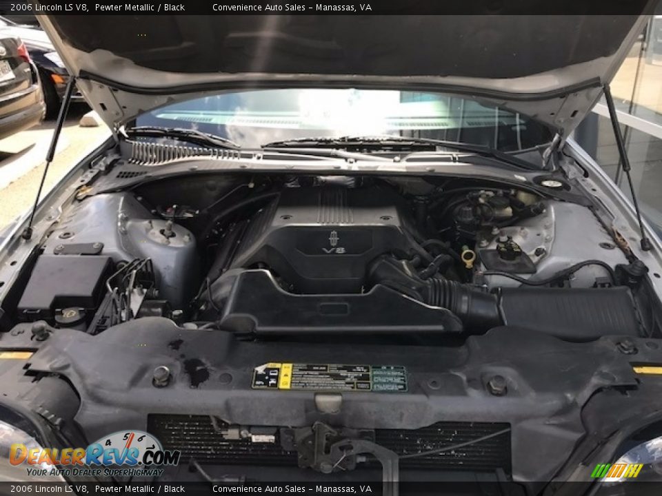 2006 Lincoln LS V8 Pewter Metallic / Black Photo #23