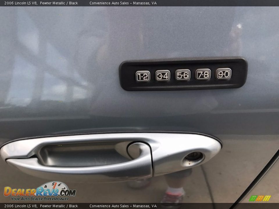 2006 Lincoln LS V8 Pewter Metallic / Black Photo #26