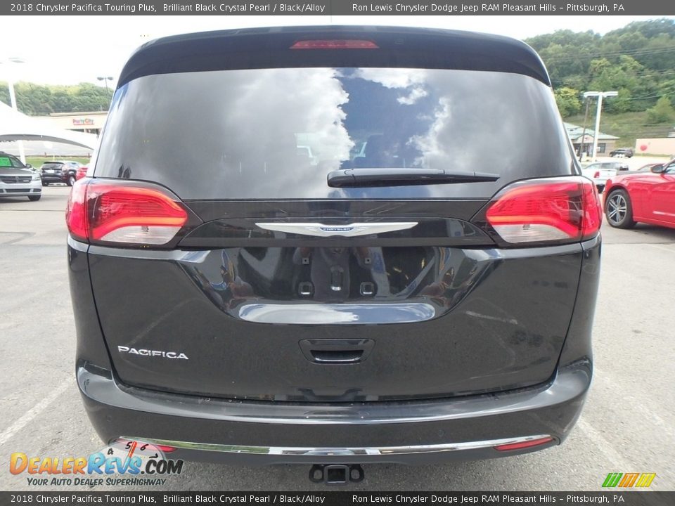 2018 Chrysler Pacifica Touring Plus Brilliant Black Crystal Pearl / Black/Alloy Photo #4