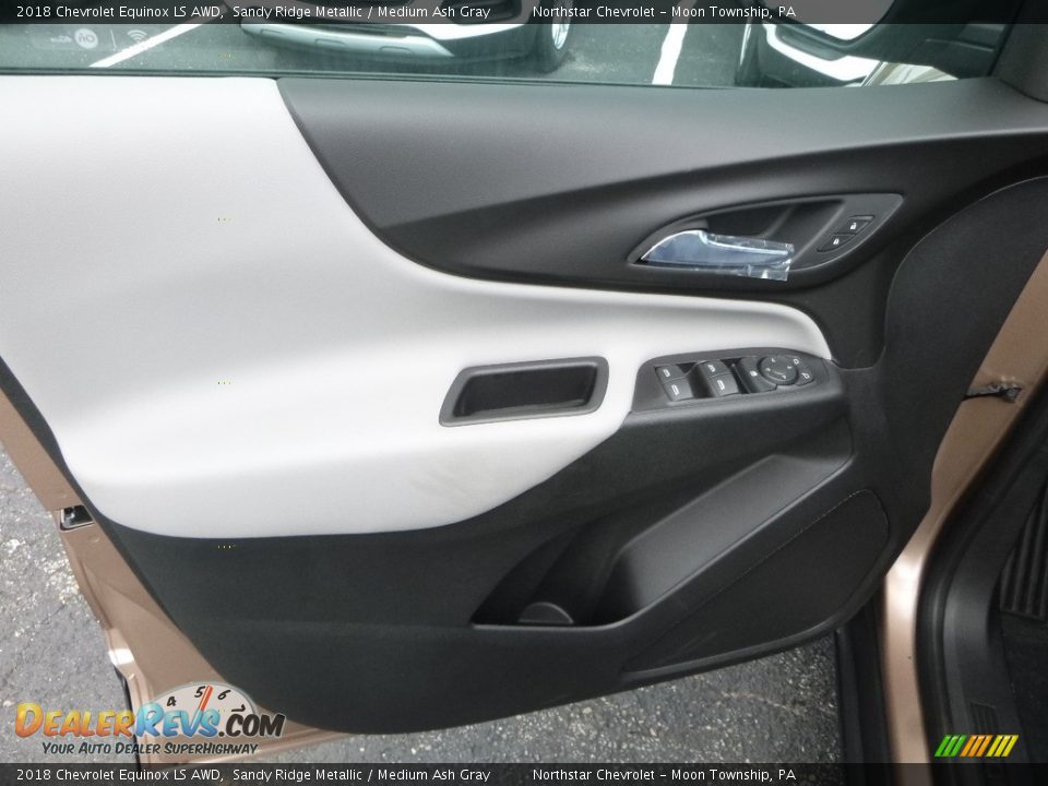 2018 Chevrolet Equinox LS AWD Sandy Ridge Metallic / Medium Ash Gray Photo #15
