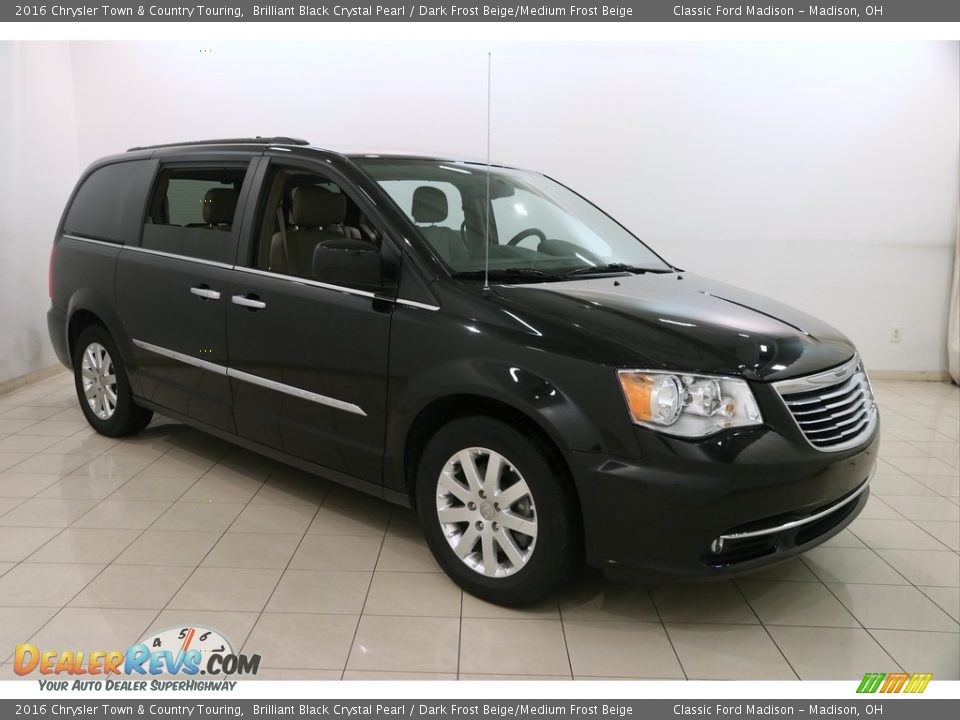 2016 Chrysler Town & Country Touring Brilliant Black Crystal Pearl / Dark Frost Beige/Medium Frost Beige Photo #1