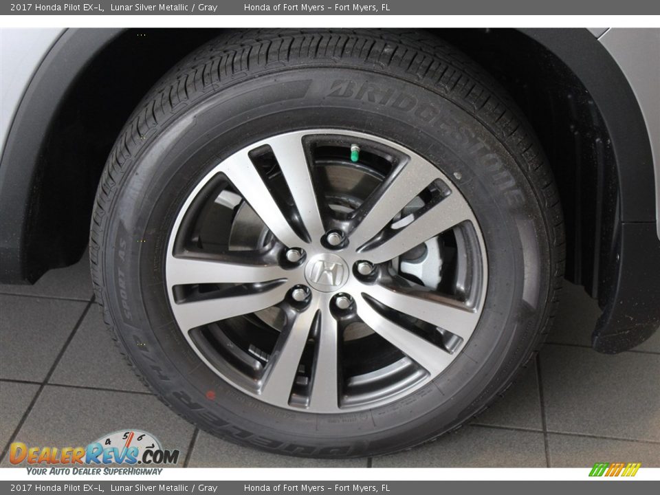 2017 Honda Pilot EX-L Lunar Silver Metallic / Gray Photo #4