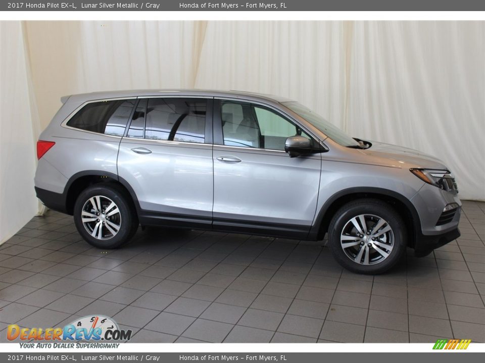 2017 Honda Pilot EX-L Lunar Silver Metallic / Gray Photo #5