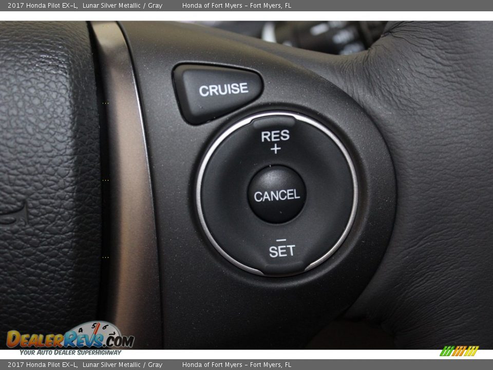 2017 Honda Pilot EX-L Lunar Silver Metallic / Gray Photo #14