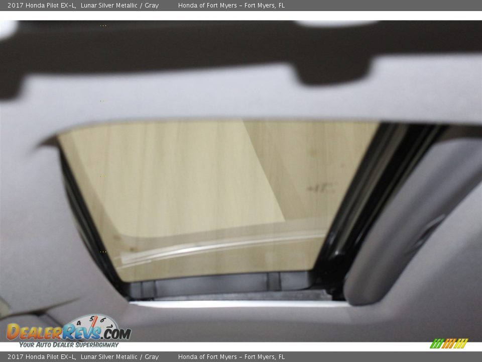 2017 Honda Pilot EX-L Lunar Silver Metallic / Gray Photo #22
