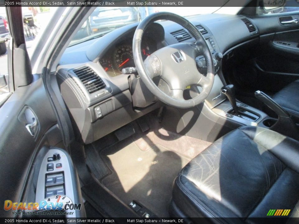 2005 Honda Accord EX-L Sedan Satin Silver Metallic / Black Photo #11