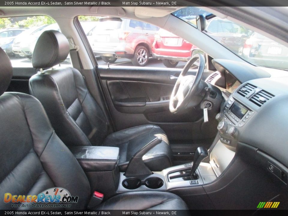 2005 Honda Accord EX-L Sedan Satin Silver Metallic / Black Photo #16