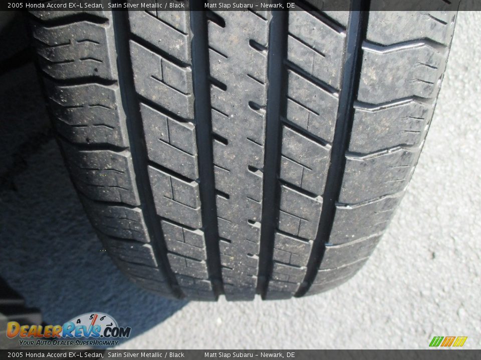 2005 Honda Accord EX-L Sedan Satin Silver Metallic / Black Photo #22