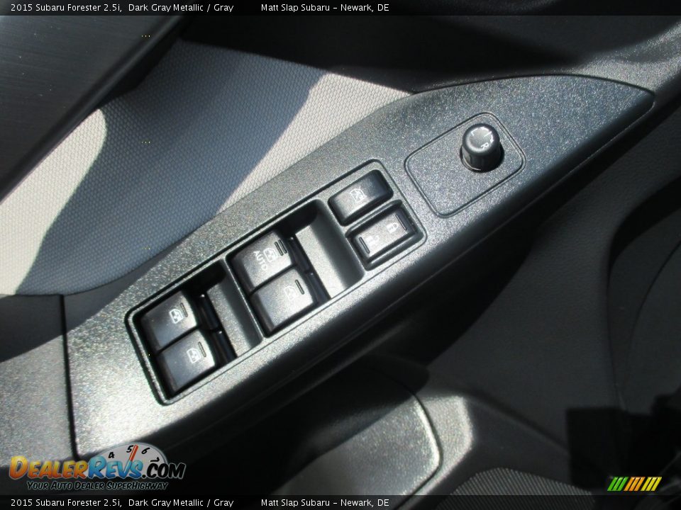 2015 Subaru Forester 2.5i Dark Gray Metallic / Gray Photo #14
