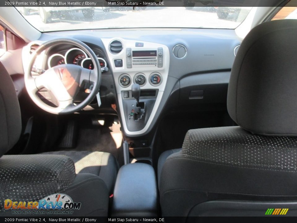 2009 Pontiac Vibe 2.4 Navy Blue Metallic / Ebony Photo #23