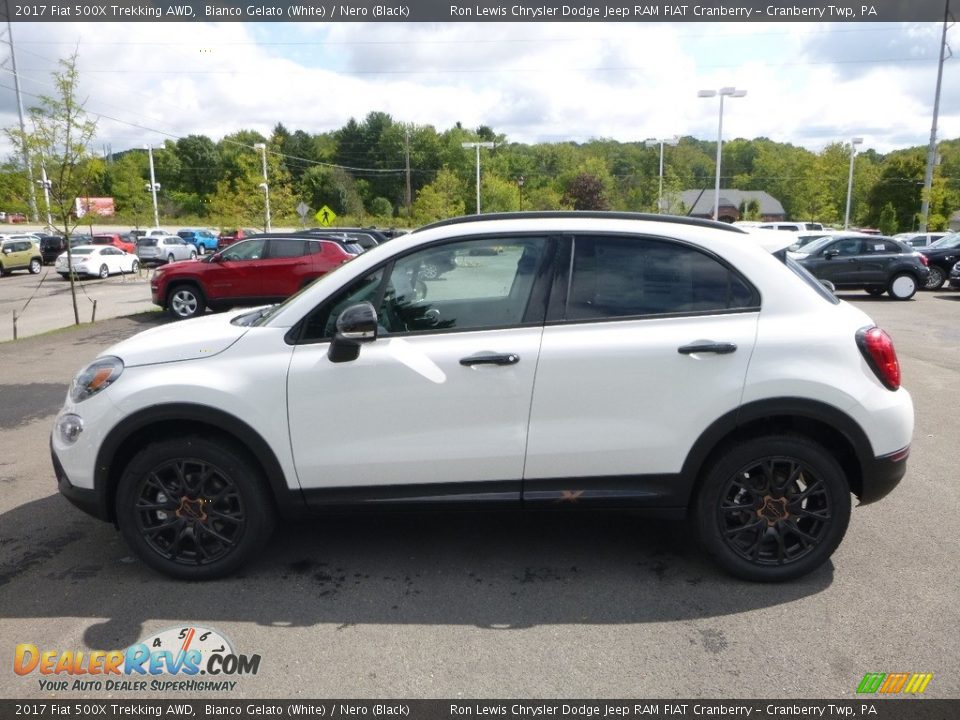 2017 Fiat 500X Trekking AWD Bianco Gelato (White) / Nero (Black) Photo #2