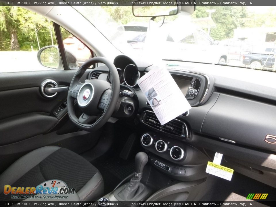 2017 Fiat 500X Trekking AWD Bianco Gelato (White) / Nero (Black) Photo #11