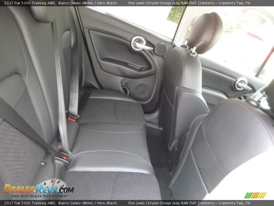 2017 Fiat 500X Trekking AWD Bianco Gelato (White) / Nero (Black) Photo #12