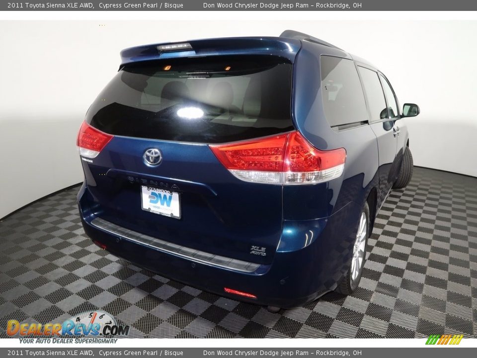 2011 Toyota Sienna XLE AWD Cypress Green Pearl / Bisque Photo #10