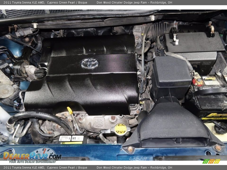 2011 Toyota Sienna XLE AWD Cypress Green Pearl / Bisque Photo #22