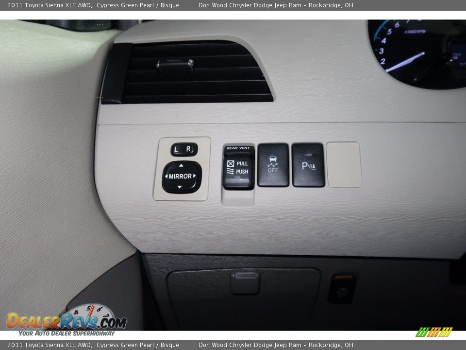 2011 Toyota Sienna XLE AWD Cypress Green Pearl / Bisque Photo #33