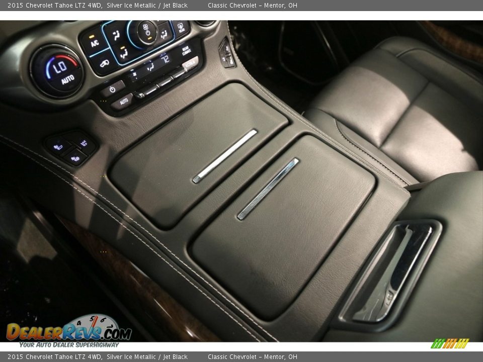 2015 Chevrolet Tahoe LTZ 4WD Silver Ice Metallic / Jet Black Photo #13