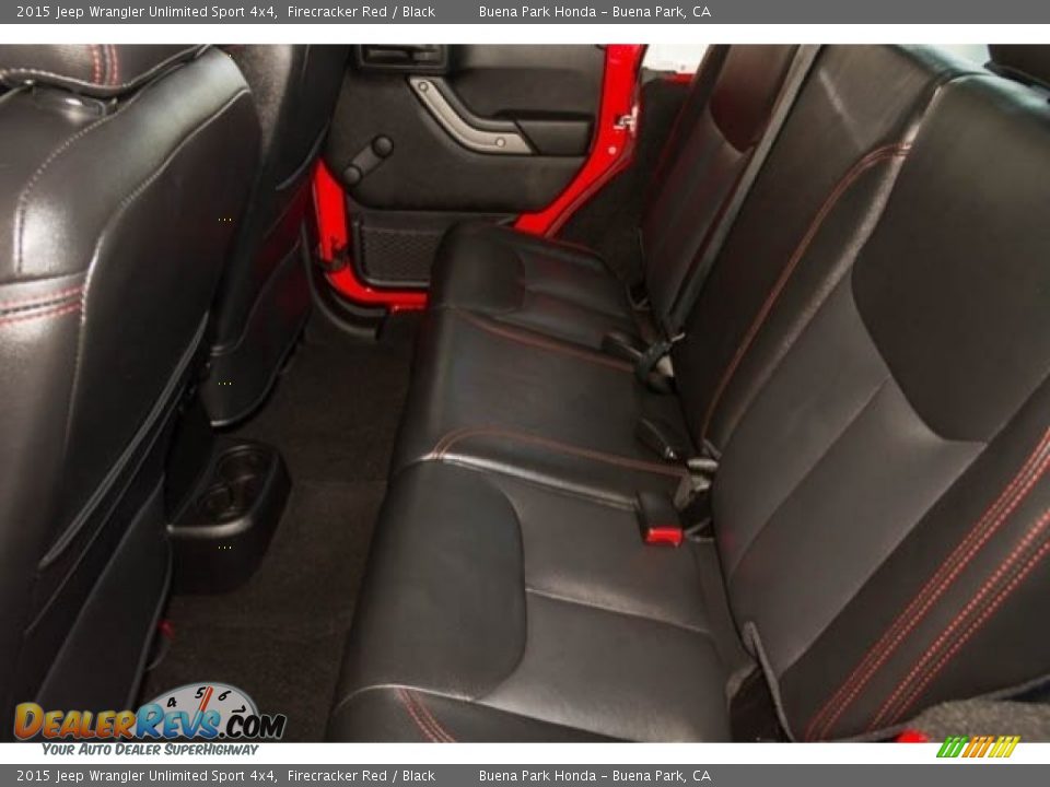 2015 Jeep Wrangler Unlimited Sport 4x4 Firecracker Red / Black Photo #4