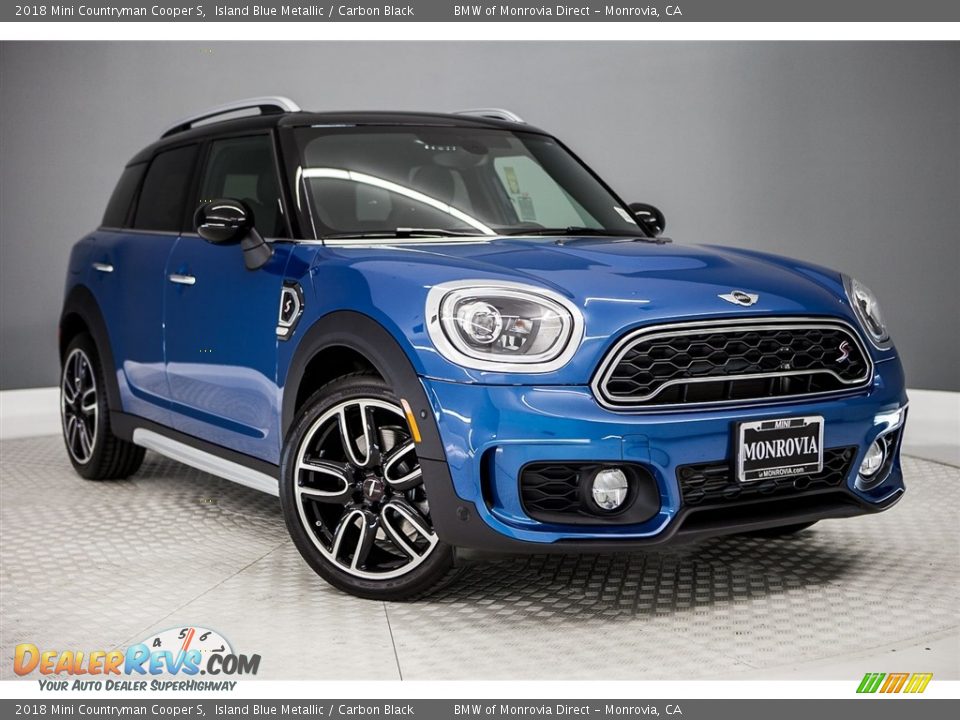 Front 3/4 View of 2018 Mini Countryman Cooper S Photo #12