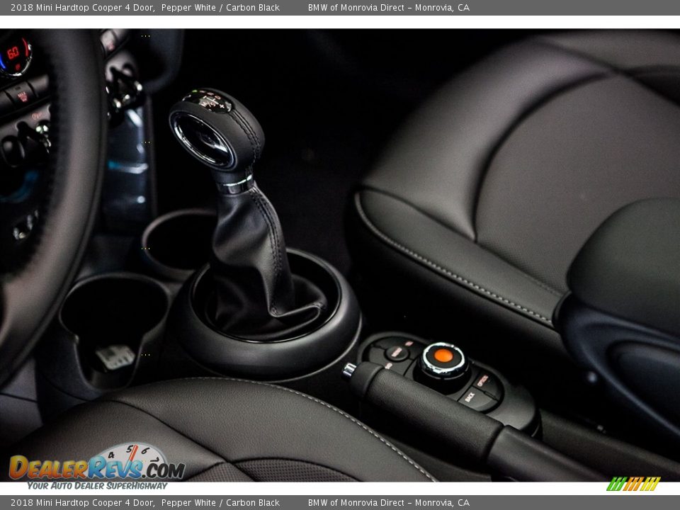 2018 Mini Hardtop Cooper 4 Door Pepper White / Carbon Black Photo #7