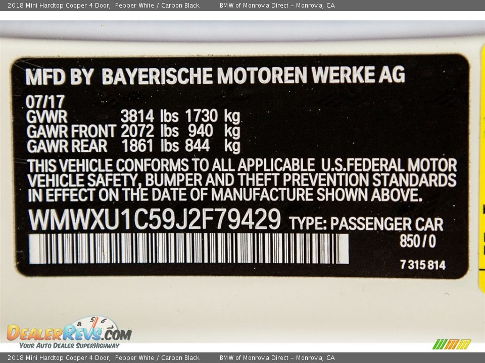 2018 Mini Hardtop Cooper 4 Door Pepper White / Carbon Black Photo #11