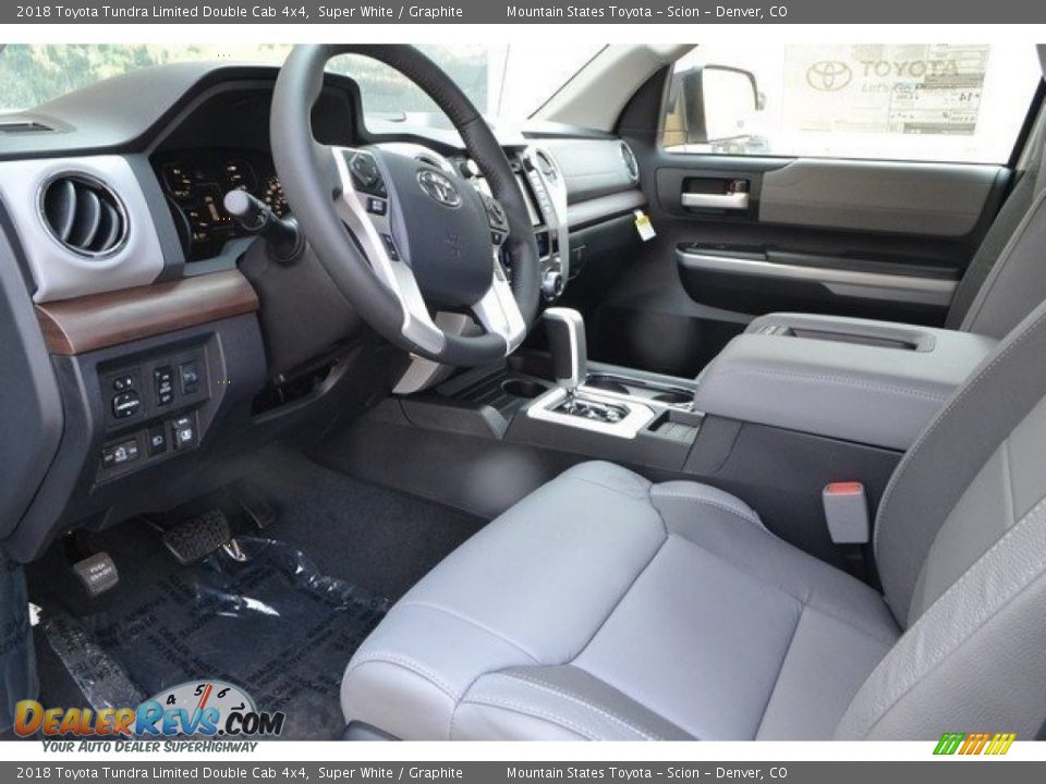 Graphite Interior - 2018 Toyota Tundra Limited Double Cab 4x4 Photo #5