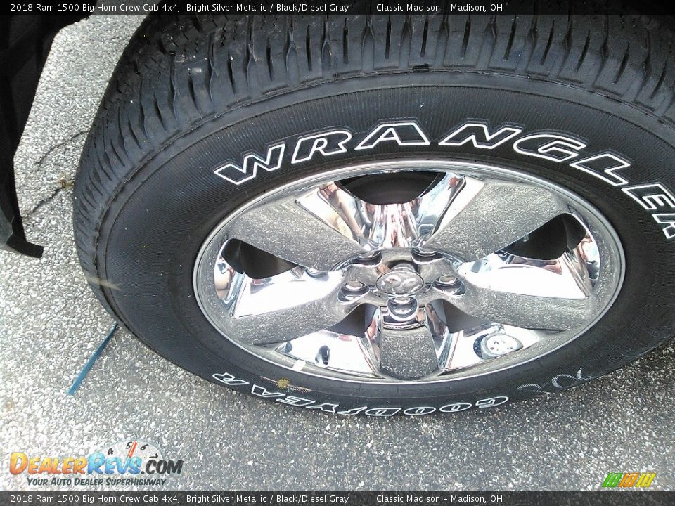 2018 Ram 1500 Big Horn Crew Cab 4x4 Bright Silver Metallic / Black/Diesel Gray Photo #13