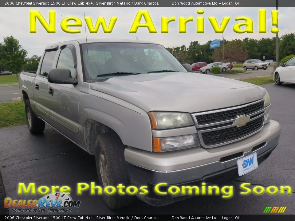 2006 Chevrolet Silverado 1500 LT Crew Cab 4x4 Silver Birch Metallic / Dark Charcoal Photo #1