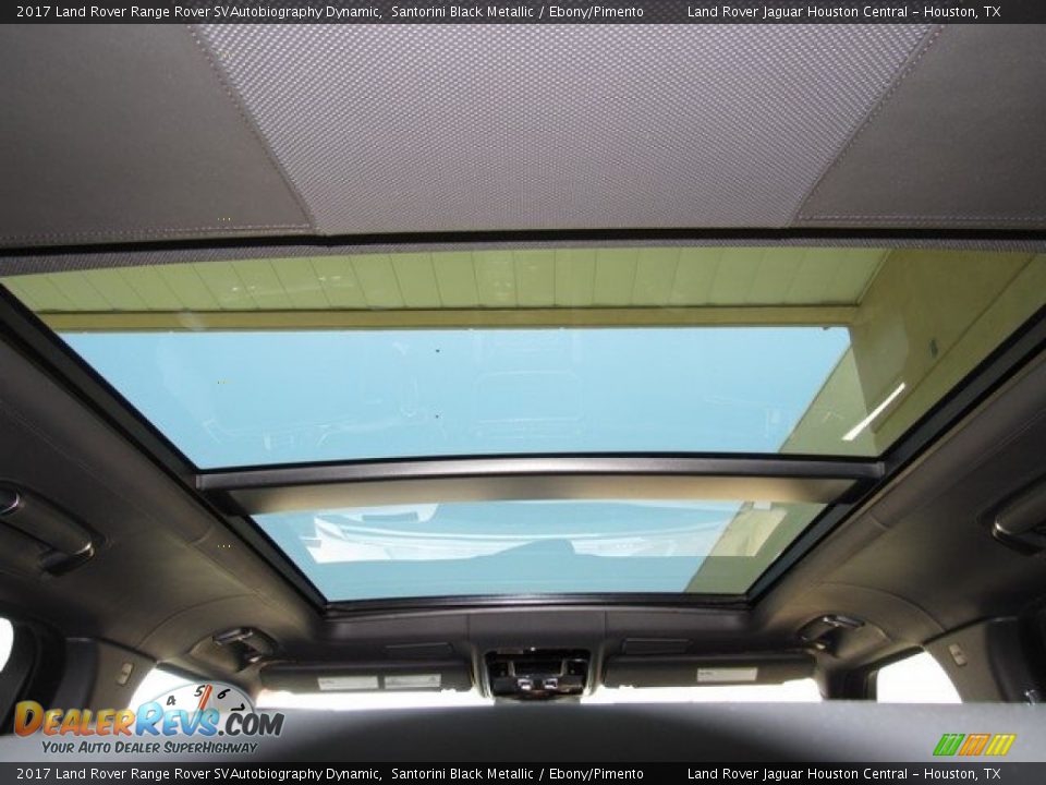 Sunroof of 2017 Land Rover Range Rover SVAutobiography Dynamic Photo #19