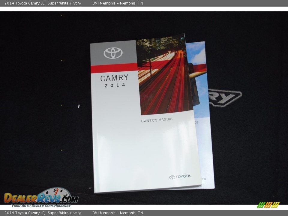 2014 Toyota Camry LE Super White / Ivory Photo #27