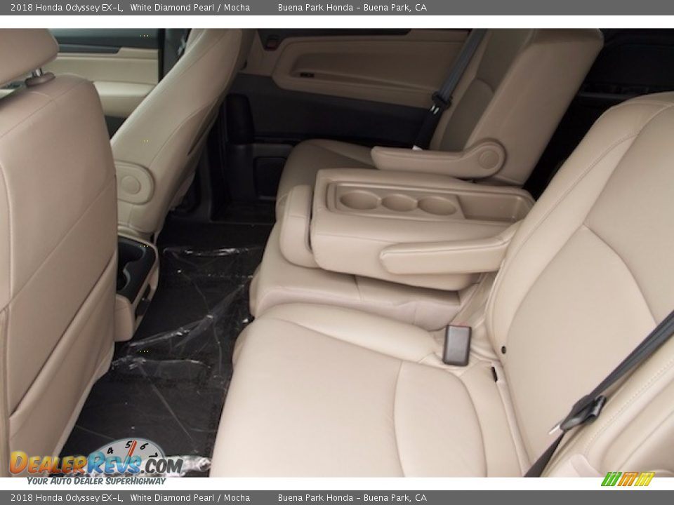 2018 Honda Odyssey EX-L White Diamond Pearl / Mocha Photo #11