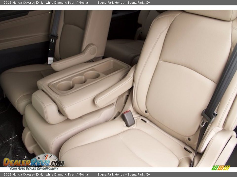 2018 Honda Odyssey EX-L White Diamond Pearl / Mocha Photo #12