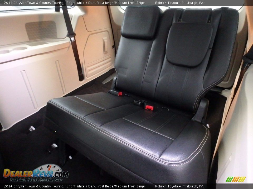 2014 Chrysler Town & Country Touring Bright White / Dark Frost Beige/Medium Frost Beige Photo #19